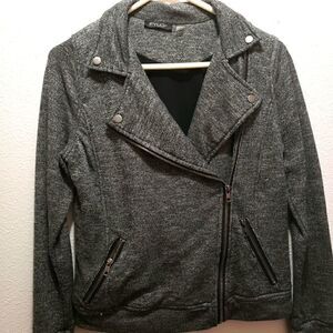 Fylo sweater, size M